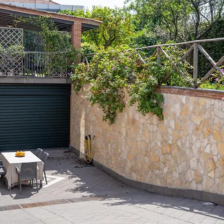 Holiday home Etna, Mare E Mascali