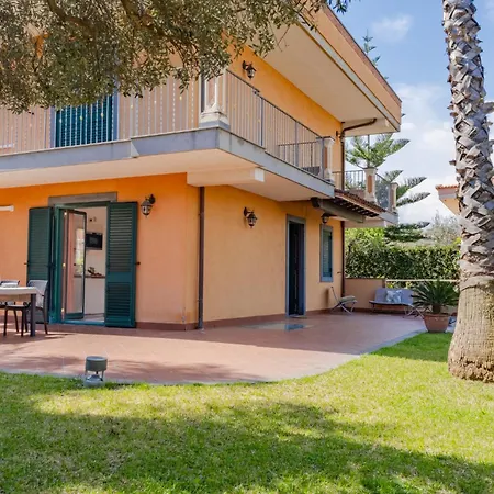 Holiday home Etna, Mare E Mascali