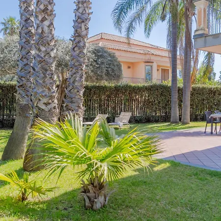 Holiday home Etna, Mare E Mascali