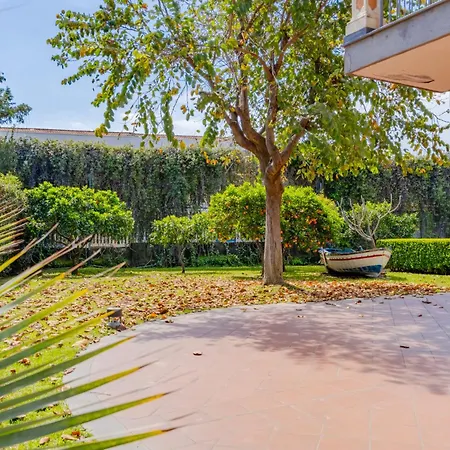 Holiday home Etna, Mare E Mascali