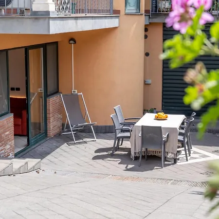 Etna, Mare E Casa de Férias